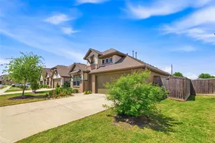 26006 Golden Dawn Trl, Richmond, TX 77406 - Photo 3