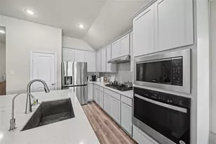 26006 Golden Dawn Trl, Richmond, TX 77406 - Photo 21