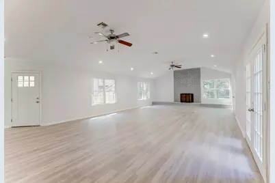 81 Oak Grove Lane, Conroe, TX 77304 - Photo 9