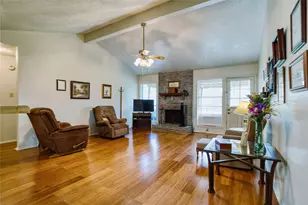 6204 Creekside Ln, League City, TX 77573 - Photo 3