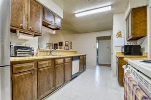 6204 Creekside Ln, League City, TX 77573 - Photo 7