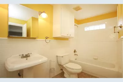 4809 Saxon Street, Bellaire, TX 77401 - Photo 21