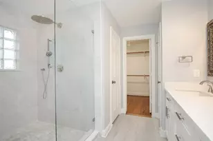 4809 Saxon St, Bellaire, TX 77401 - Photo 25