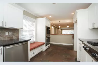 4809 Saxon Street, Bellaire, TX 77401 - Photo 15