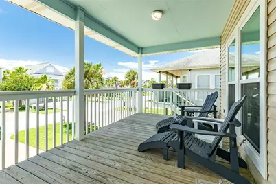 13817 Doubloon Avenue, Galveston, TX 77554 - Photo 5