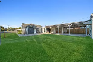 3731 Reveille St, Houston, TX 77087 - Photo 3