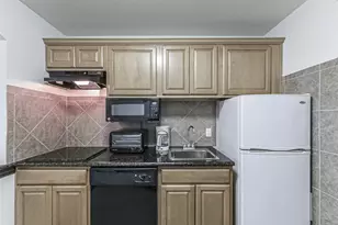 1025 Swanson St, Houston, TX 77030 - Photo 21