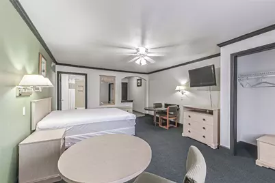 1025 Swanson Street #314, Houston, TX 77030 - Photo 13