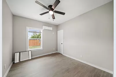 1644 County Road 180 #3, Alvin, TX 77511 - Photo 9