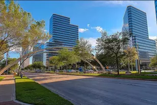 2400 McCue Rd, Houston, TX 77056 - Photo 25