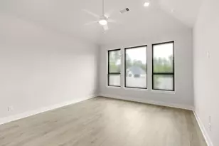 8603 High Note Cir, Montgomery, TX 77316 - Photo 3