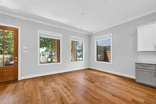 935 Bunton St, Houston, TX 77009 - Photo 9