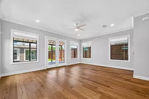 935 Bunton St, Houston, TX 77009 - Photo 23