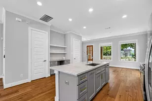 935 Bunton St, Houston, TX 77009 - Photo 19