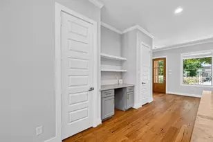 935 Bunton St, Houston, TX 77009 - Photo 27