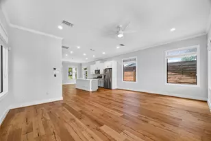 935 Bunton St, Houston, TX 77009 - Photo 25