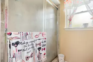 5407 Old Lodge Dr, Houston, TX 77066 - Photo 25