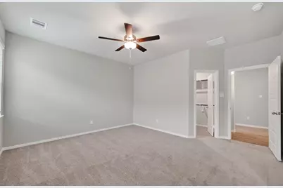 2107 Spring Hollow Drive, Baytown, TX 77521 - Photo 23