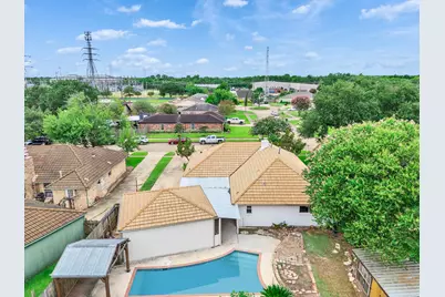 10519 Kirkwren Drive, Houston, TX 77089 - Photo 5