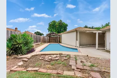 10519 Kirkwren Drive, Houston, TX 77089 - Photo 3