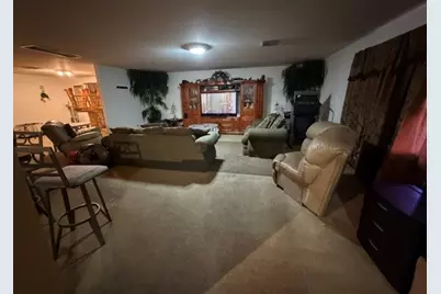 2047 Vanamen Court, Conroe, TX 77304 - Photo 5