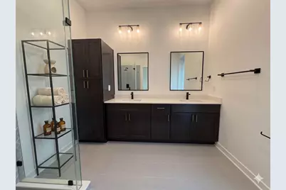 2000 Riverside Farms #22101, Austin, TX 78741 - Photo 5