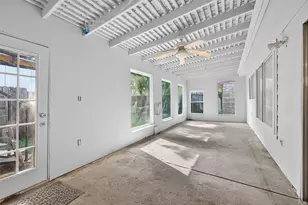7711 Del Glen Ln, Houston, TX 77072 - Photo 9