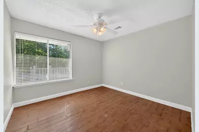 7711 Del Glen Lane, Houston, TX 77072 - Photo 13
