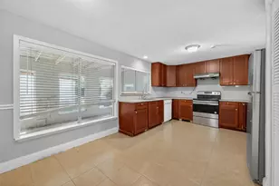 7711 Del Glen Ln, Houston, TX 77072 - Photo 5