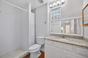 7711 Del Glen Ln, Houston, TX 77072 - Photo 19