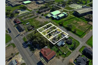 209 Avenue H, Van Vleck, TX 77482 - Photo 31