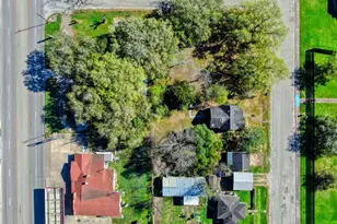 209 Avenue H, Van Vleck, TX 77482 - Photo 33