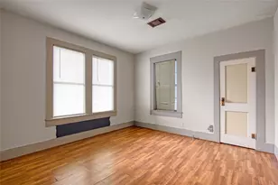 209 Avenue H, Van Vleck, TX 77482 - Photo 5