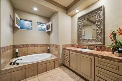 2 Lacewood Lane, Piney Point Village, TX 77024 - Photo 35
