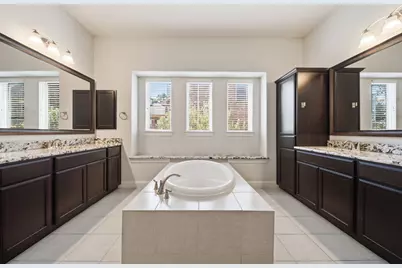 10243 S Goshawk Trail, Conroe, TX 77385 - Photo 25