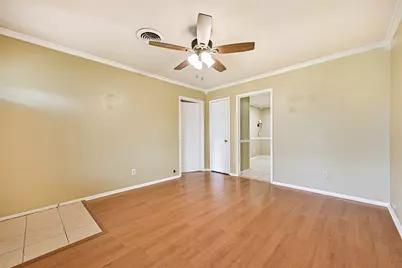 807 Temple Drive, Hitchcock, TX 77563 - Photo 5