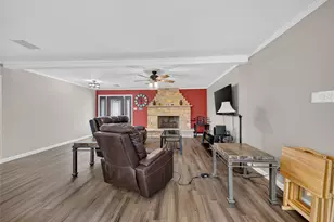 12803 Fairlane Dr, Pearland, TX 77581 - Photo 9