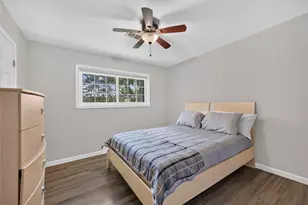 12803 Fairlane Dr, Pearland, TX 77581 - Photo 21