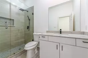 1834 Woodvine Dr, Houston, TX 77055 - Photo 19