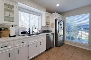 14943 Tramore Dr, Houston, TX 77083 - Photo 25