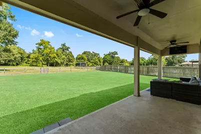 13276 Hidden Trail Court, Willis, TX 77318 - Photo 23