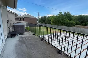 1208 N Logan St, Texas City, TX 77590 - Photo 7