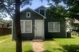 603 Lundy St, El Campo, TX 77437 - Photo 1