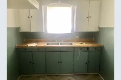 603 Lundy Street, El Campo, TX 77437 - Photo 9