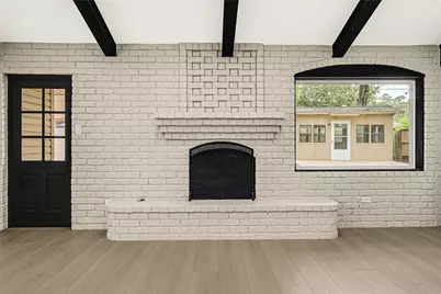 11306 Valley Spring Drive, Houston, TX 77043 - Photo 11