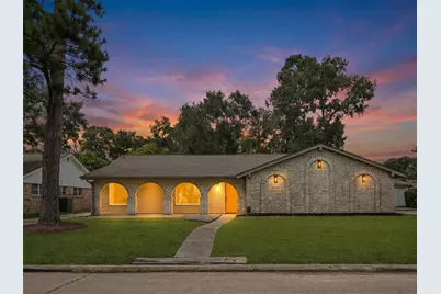 11306 Valley Spring Drive, Houston, TX 77043 - Photo 3