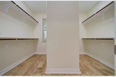 14018 Hawthorne Circle, Mont Belvieu, TX 77523 - Photo 11