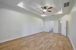 14018 Hawthorne Cir, Mont Belvieu, TX 77523 - Photo 7