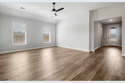 15634 Honey Cove Drive, Conroe, TX 77303 - Photo 3