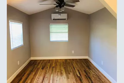 734-A McDaniel Street, Houston, TX 77022 - Photo 7